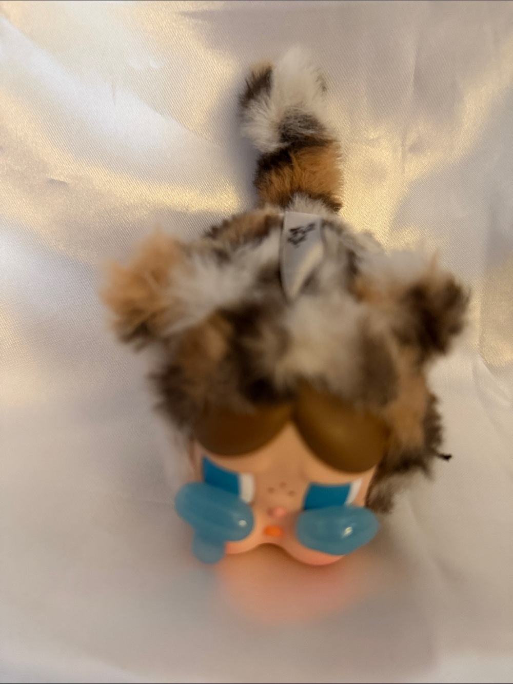 This is 2 of the cry baby line from POP MART and they are magnetic on the bottom - Picture 8 of 8